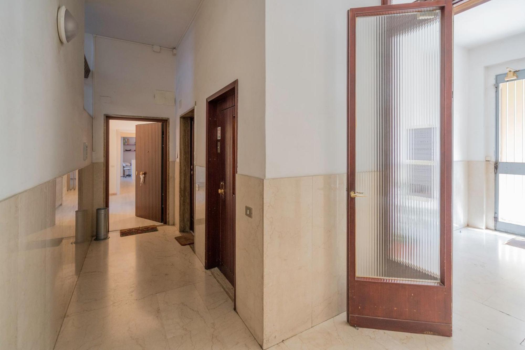 Appartamento Incantevole Con Patio 佛罗伦萨 外观 照片